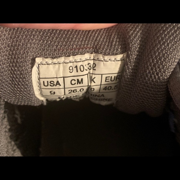 BROOKS Womens Running Sneakers Shoes Size 9 Gray - Picture 7 of 7